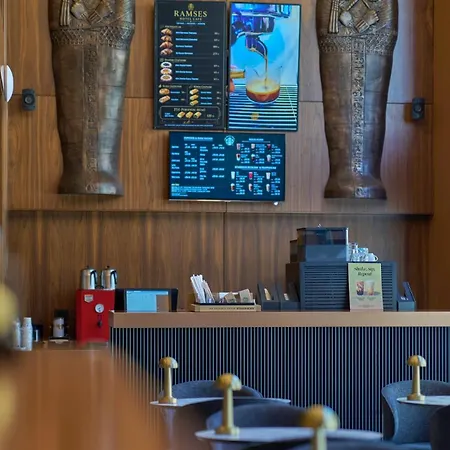 Ramses إزمير