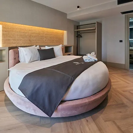 Ramses فندق مبيت وإفطار *