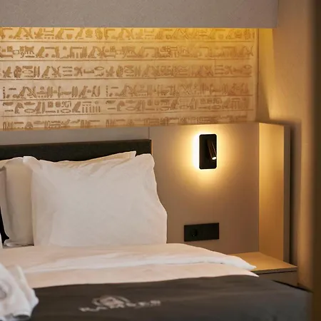 Ramses فندق مبيت وإفطار إزمير